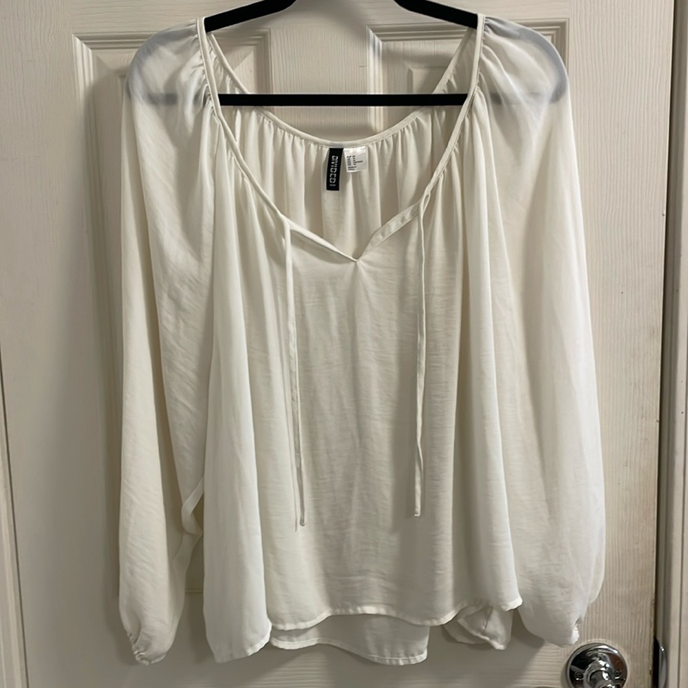 Divided H&M Blouse in Size 14
